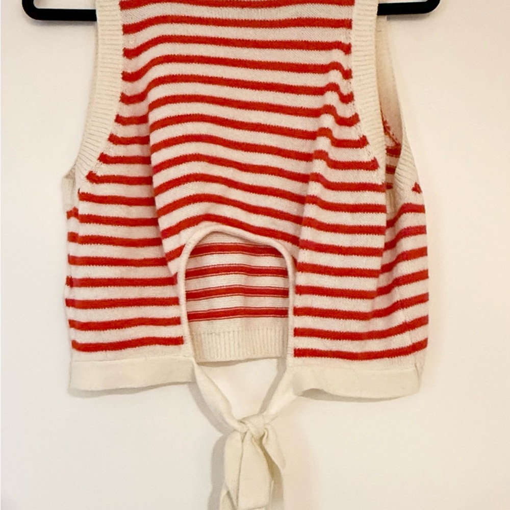 Red and White Striped Knit Top - Picture 4 of 7